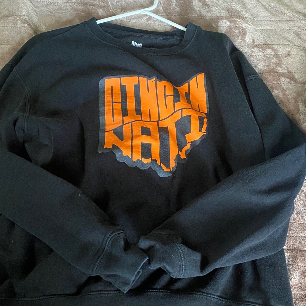 Cincinnati crewneck